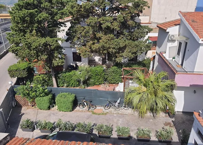 Casa Poseidonia - Intero Alloggio In Riva Al Mare